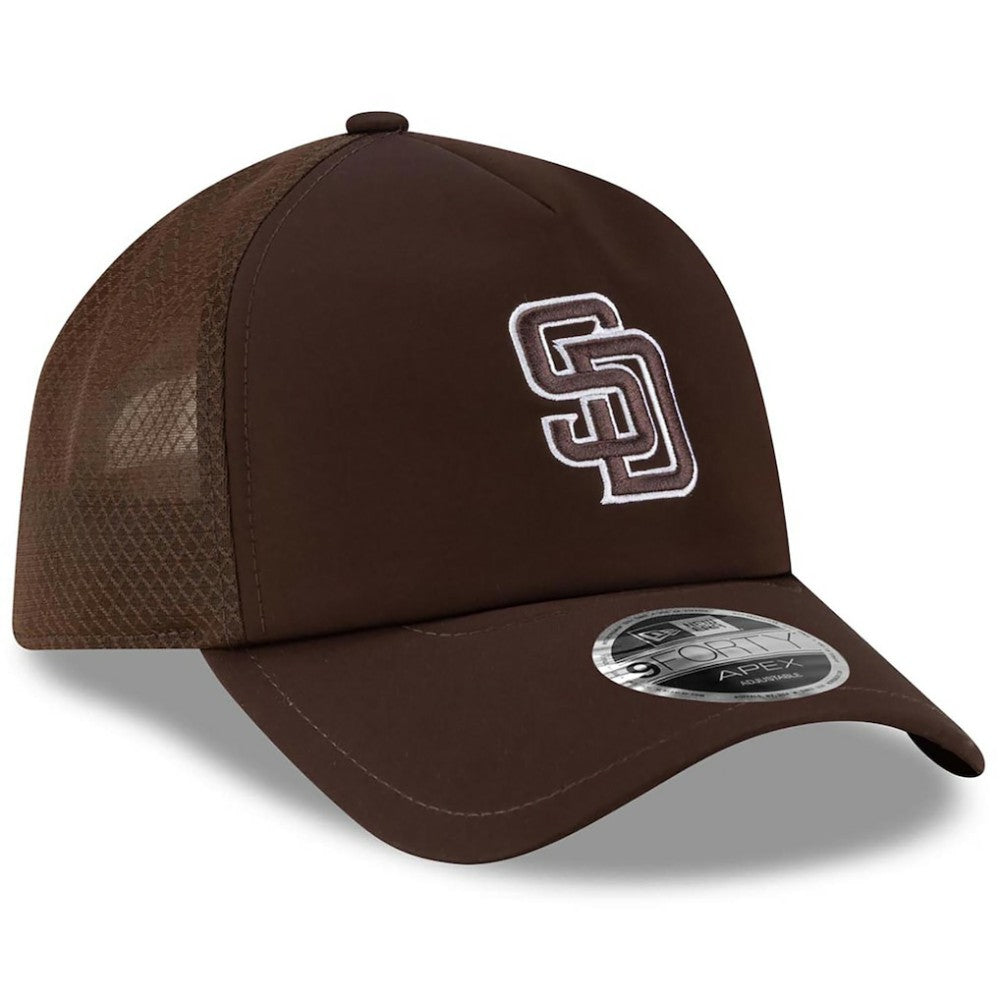 San Diego Padres New Era 2026 Batting Practice Apex 9FORTY Adjustable Trucker Hat - MLB