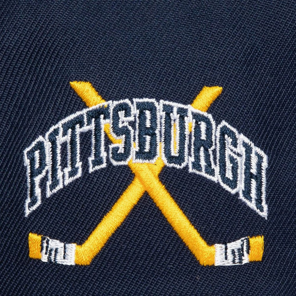 Pittsburgh Penguins Mitchell & Ness x Just Don Wave Script Pro Strapback Hat - Navy/Gold - NHL