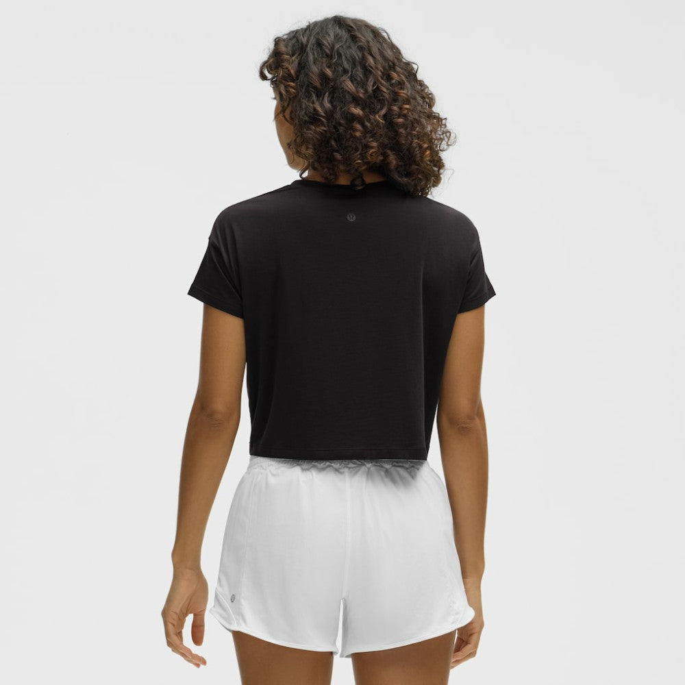Los Angeles Kings lululemon Women's Cates T-Shirt - Black - NHL