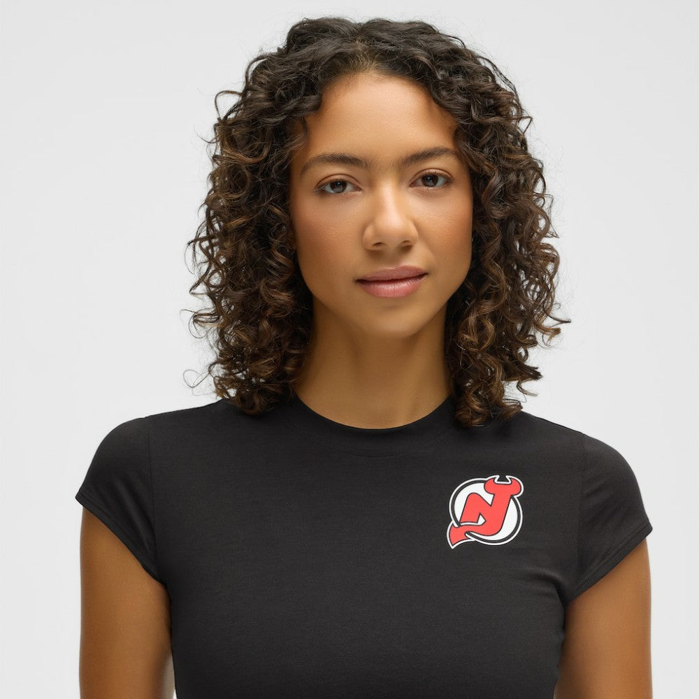 New Jersey Devils lululemon Women's Baby T-Shirt - Black - NHL