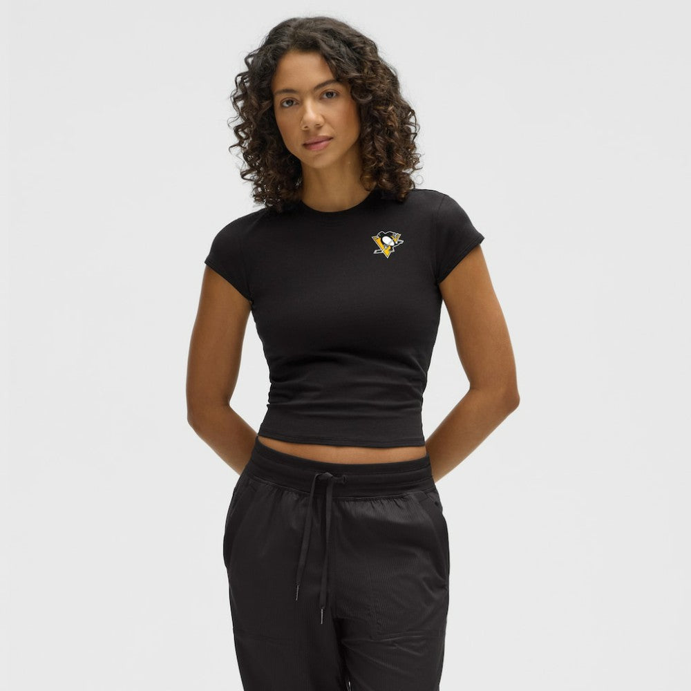 Pittsburgh Penguins lululemon Women's Baby T-Shirt - Black - NHL