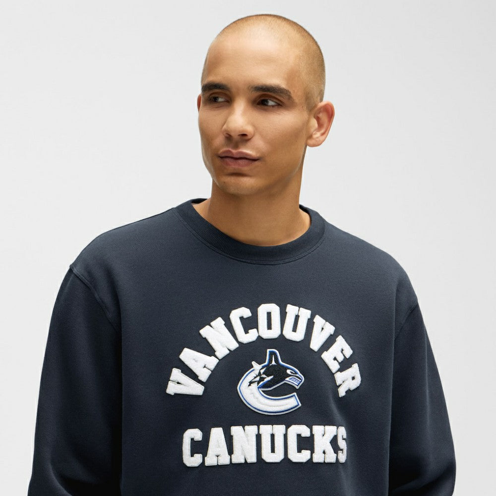 Vancouver Canucks lululemon Steady State Crew - True Navy - NHL