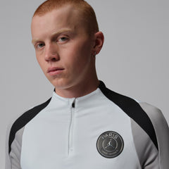 Paris Saint-Germain Jordan Brand Men's Strike Drill Quarter-Zip Long Sleeve Dri-FIT Top White | Jordan Sale