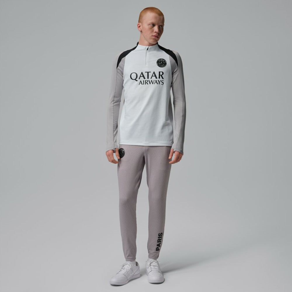 Paris Saint-Germain Jordan Brand Men's Strike Drill Quarter-Zip Long Sleeve Dri-FIT Top White | Jordan Sale