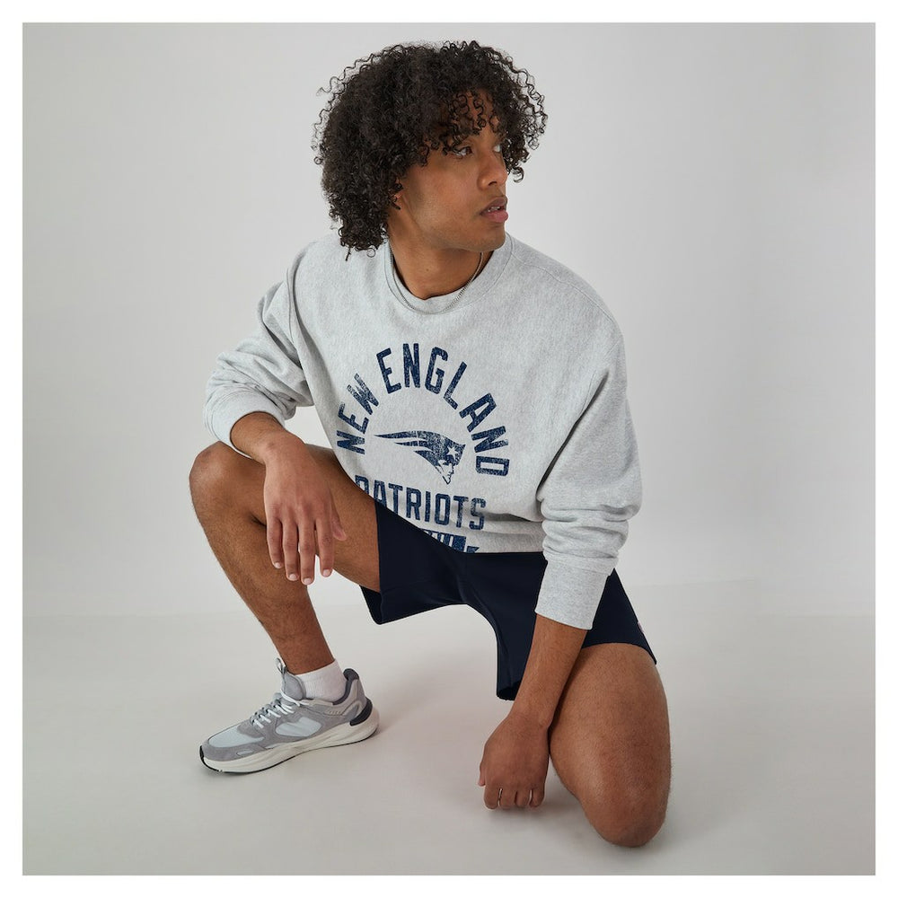 New England Patriots Champion Reverse Weave Fleece Pullover Sweatshirt Heather Gray | NFL