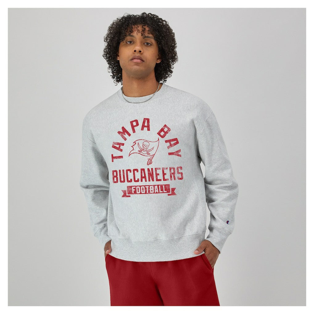 Tampa Bay Buccaneers Champion Reverse Weave Fleece Pullover Sweatshirt Heather Gray | NFL