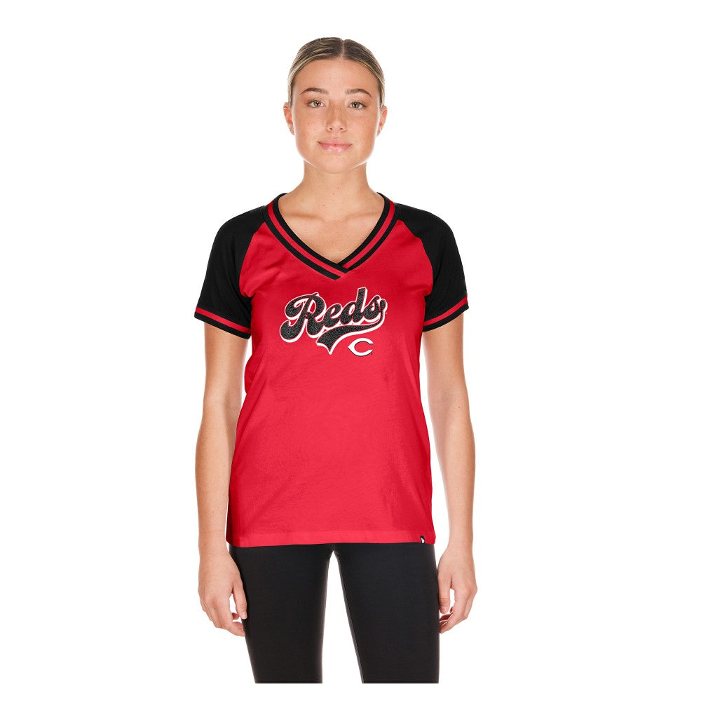 Cincinnati Reds New Era Women's Gameday V-Neck T-Shirt - MLB