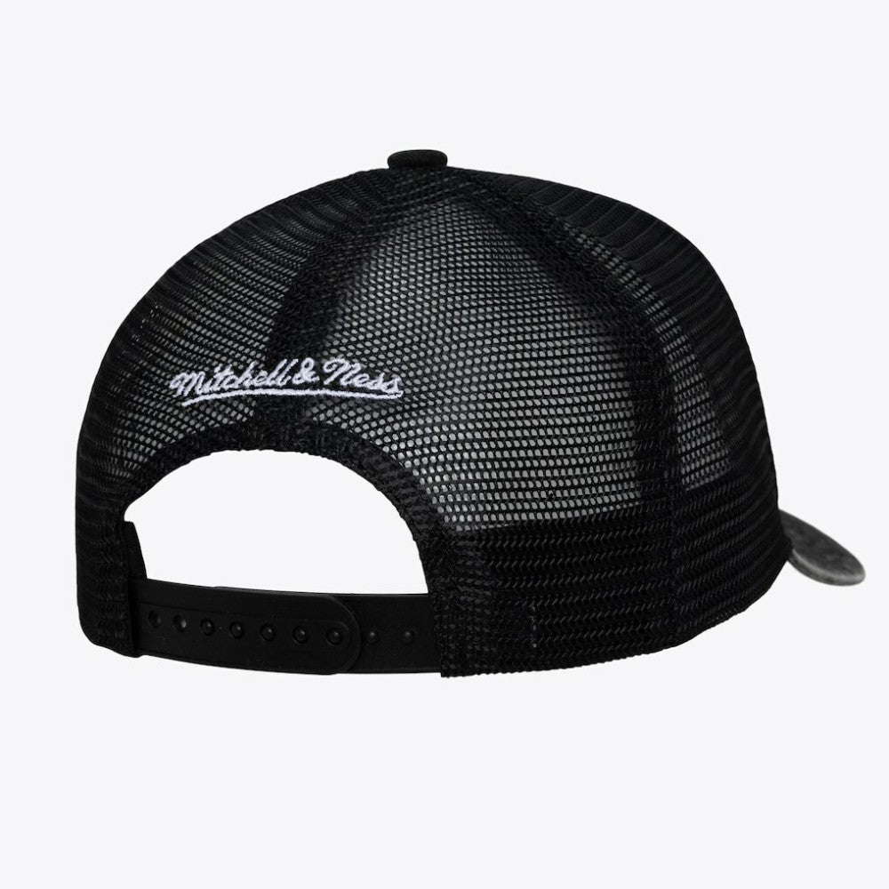 San Francisco Giants Mitchell & Ness Unisex Gameday Adjustable Trucker Hat - MLB