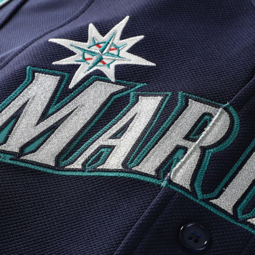 Ichiro Suzuki Seattle Mariners Mitchell & Ness 2006 Cooperstown Mesh Batting Practice Button-Up Jersey - MLB