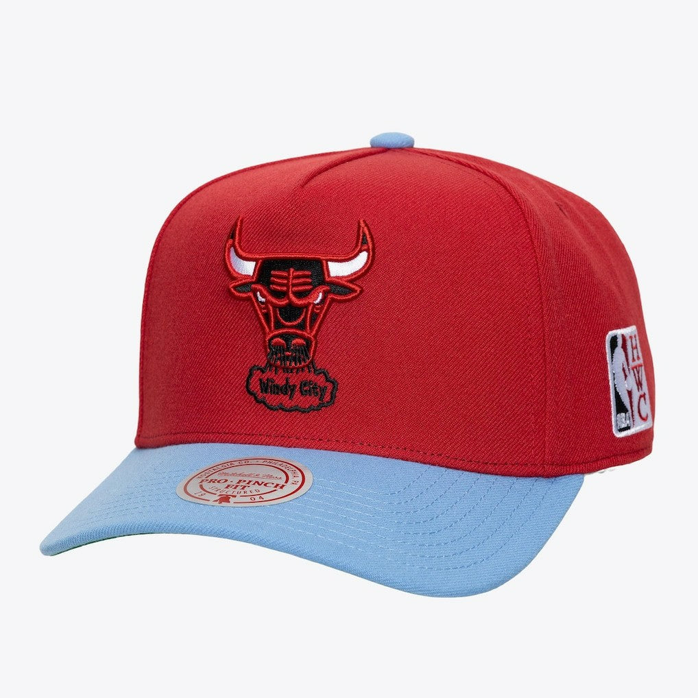 Chicago Bulls Legendary Home Pro Pinch Snapback Hat Red - NBA