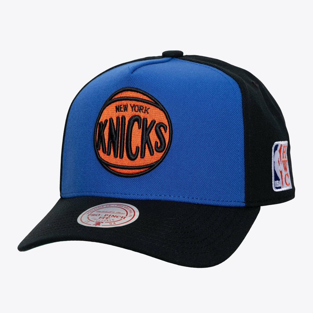 New York Knicks Legendary Home Pro Pinch Snapback Hat Blue - NBA