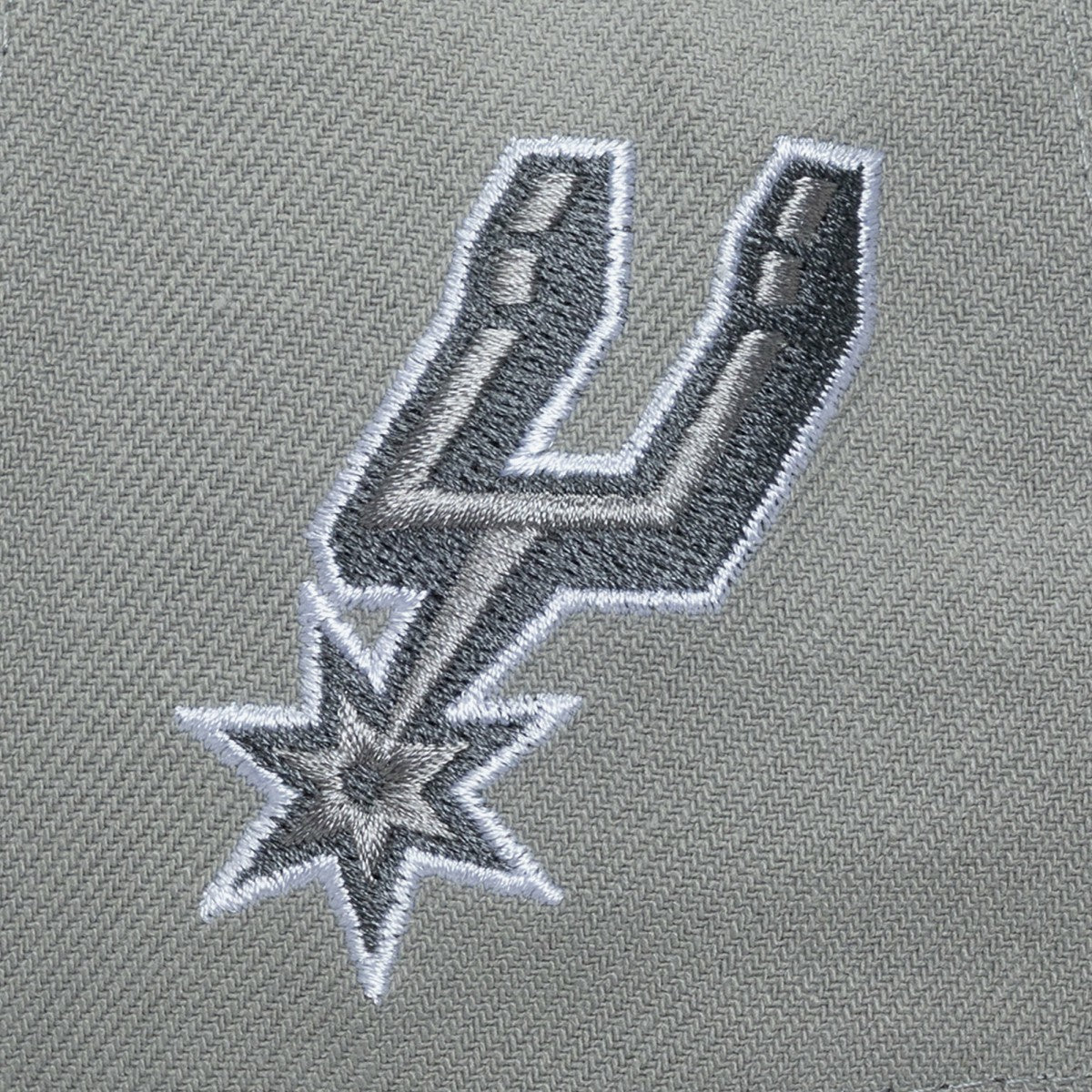 San Antonio Spurs Thunderstorm Head Coach Pro Crown Snapback Hat Gray - NBA