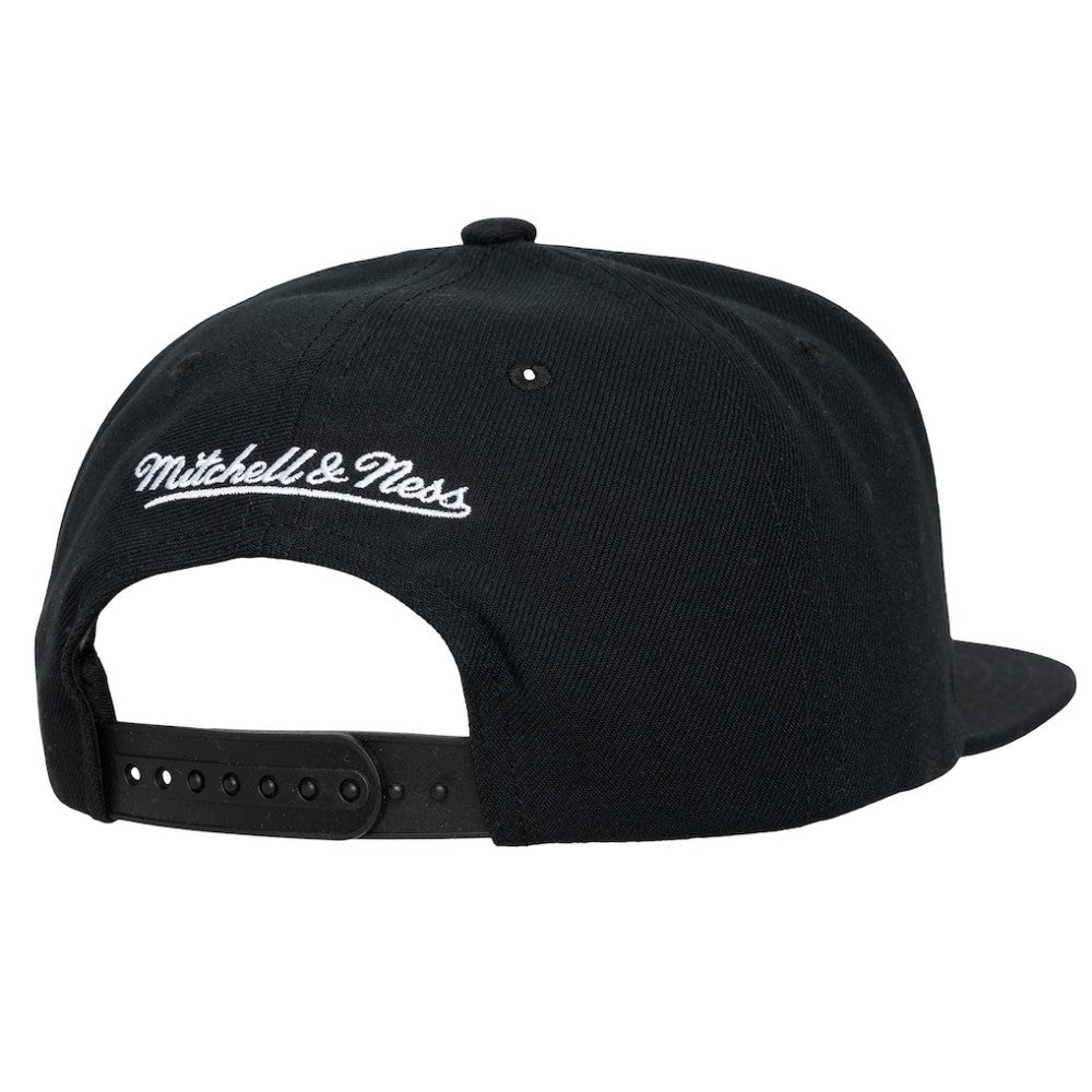 Boston Bruins Mitchell & Ness Legendary Away Snapback Hat - Gold - NHL