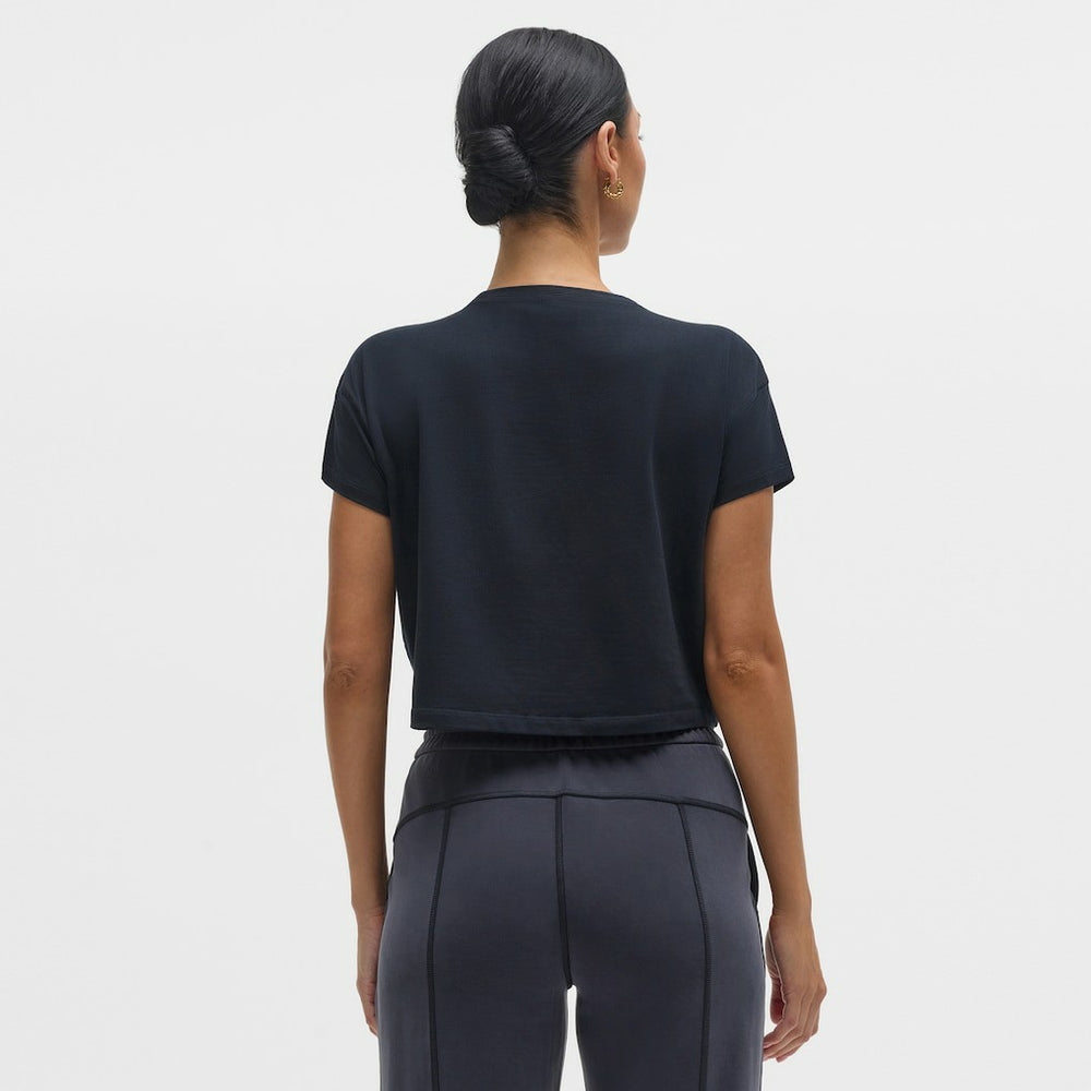New England Patriots lululemon Women's Cates T-Shirt True Navy | NFL