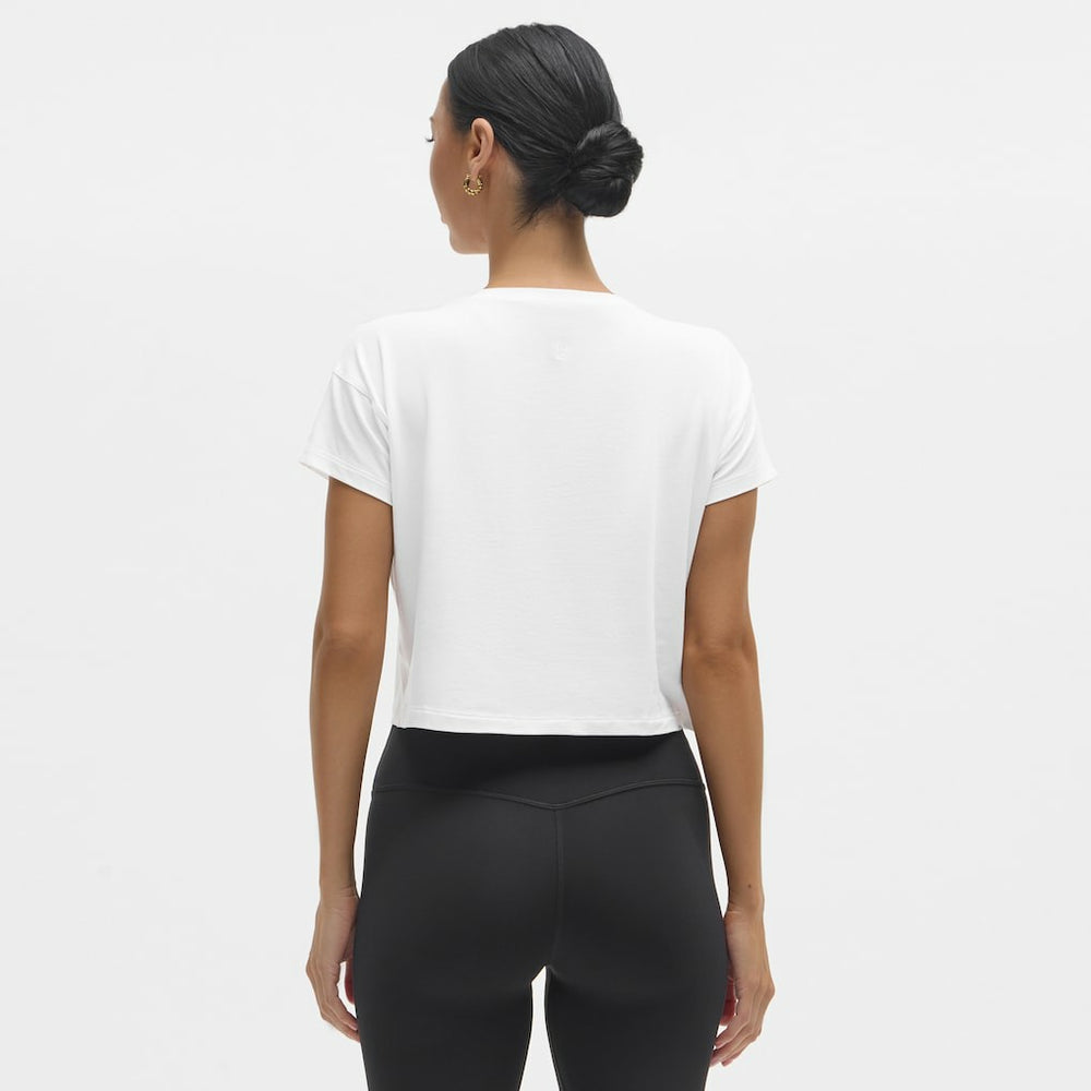 Philadelphia Eagles lululemon Women's Cates T-Shirt White | NFL