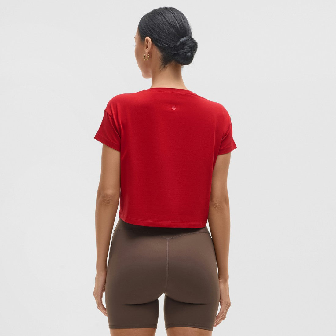 Tampa Bay Buccaneers lululemon Women's Cates T-Shirt College Crimson | NFL