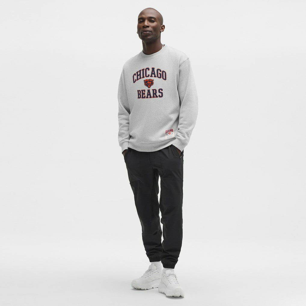 Chicago Bears lululemon Steady State Sweatshirt Heathered Silver Drop | NFL