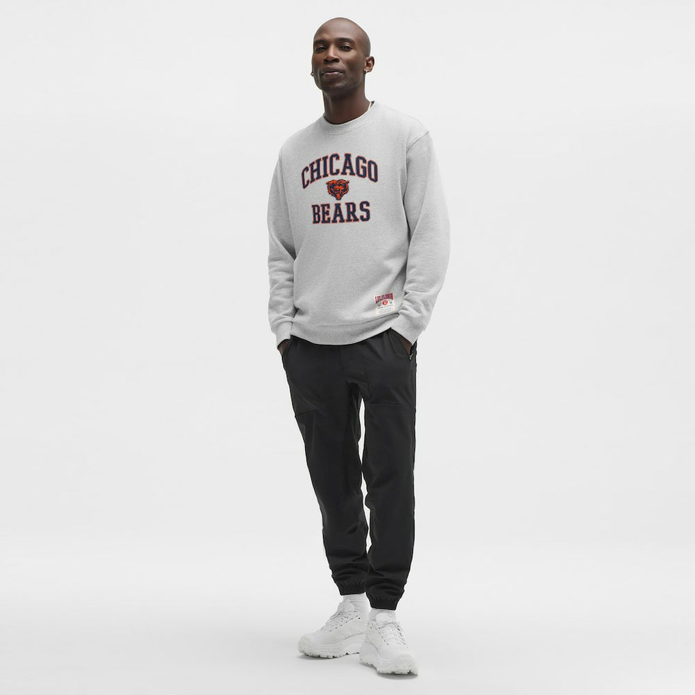 Chicago Bears lululemon Steady State Sweatshirt Heathered Silver Drop | NFL