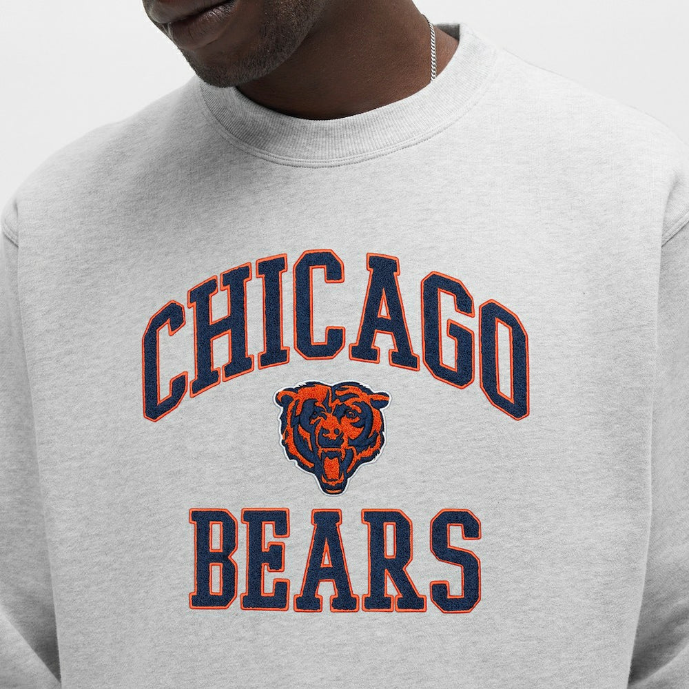 Chicago Bears lululemon Steady State Sweatshirt Heathered Silver Drop | NFL