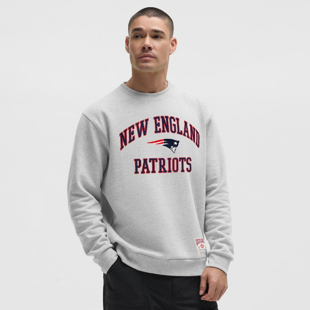 New England Patriots lululemon Steady State Sweatshirt Heathered Silver Drop | NFL