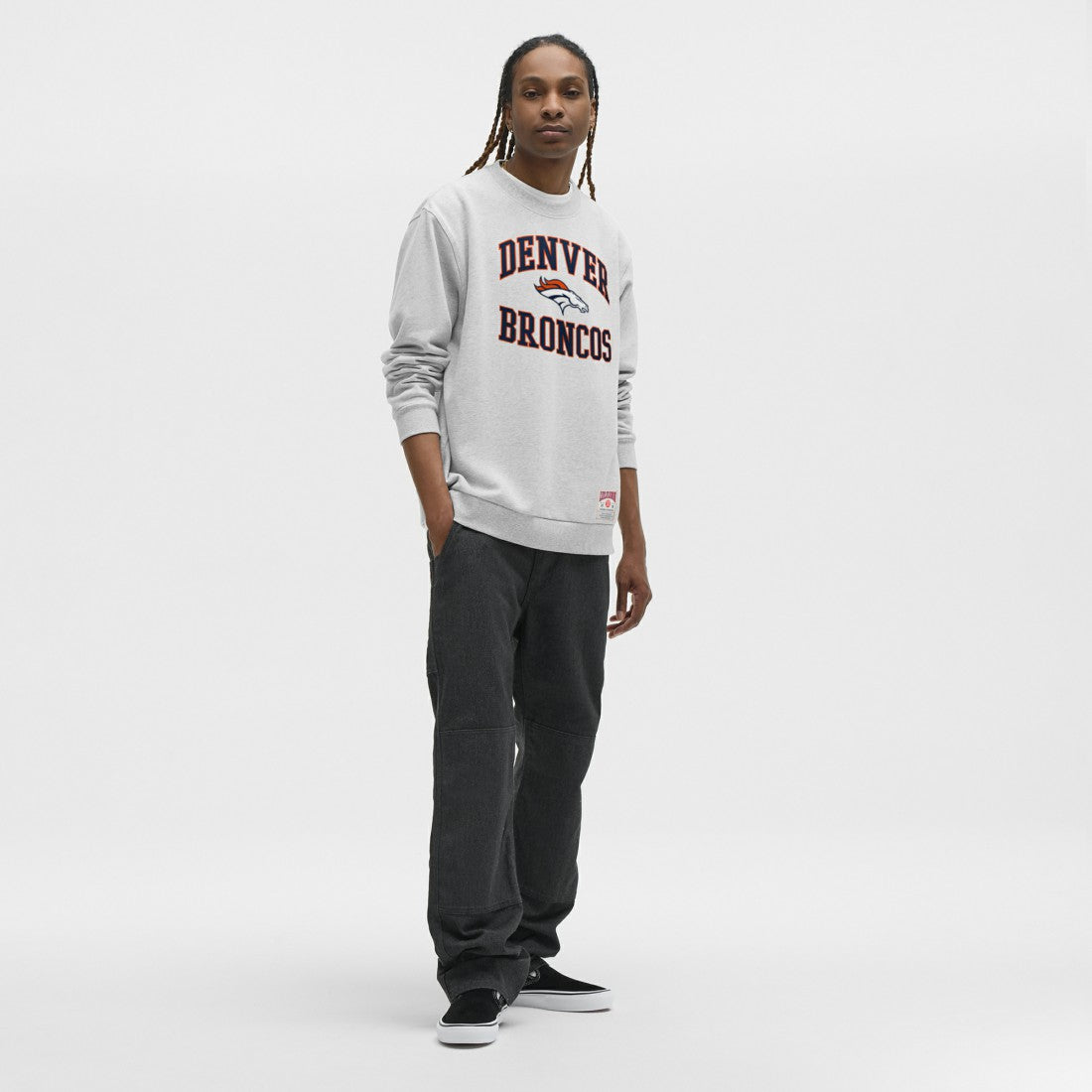 Denver Broncos lululemon Steady State Sweatshirt Heathered Silver Drop | NFL