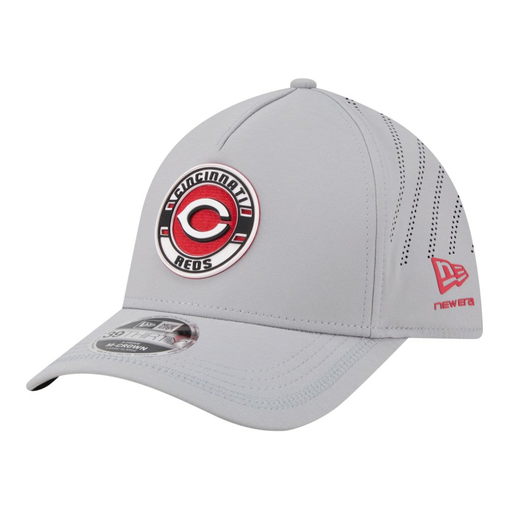 Cincinnati Reds New Era Patch 39THIRTY A-Frame M-Crown Perforated Flex Hat - MLB