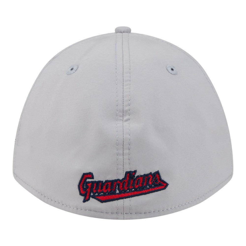 Cleveland Guardians New Era Patch 39THIRTY A-Frame M-Crown Perforated Flex Hat - MLB