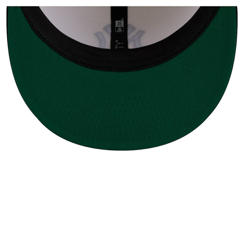 New York Yankees New Era Localized 9FIFTY Snapback Hat - MLB
