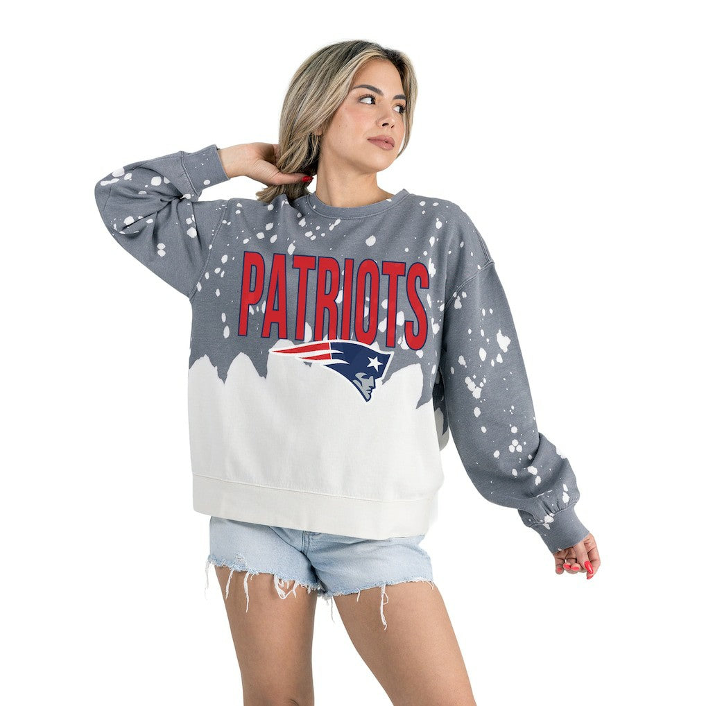 New England Patriots Gameday Couture Women's Oversized Faded Wash Tri-Blend Pullover Sweatshirt Gray | NFL