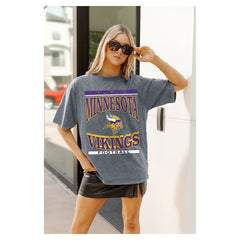 Minnesota Vikings Gameday Couture Women's Oversized Classic Grind Washed T-Shirt Gray | NFL