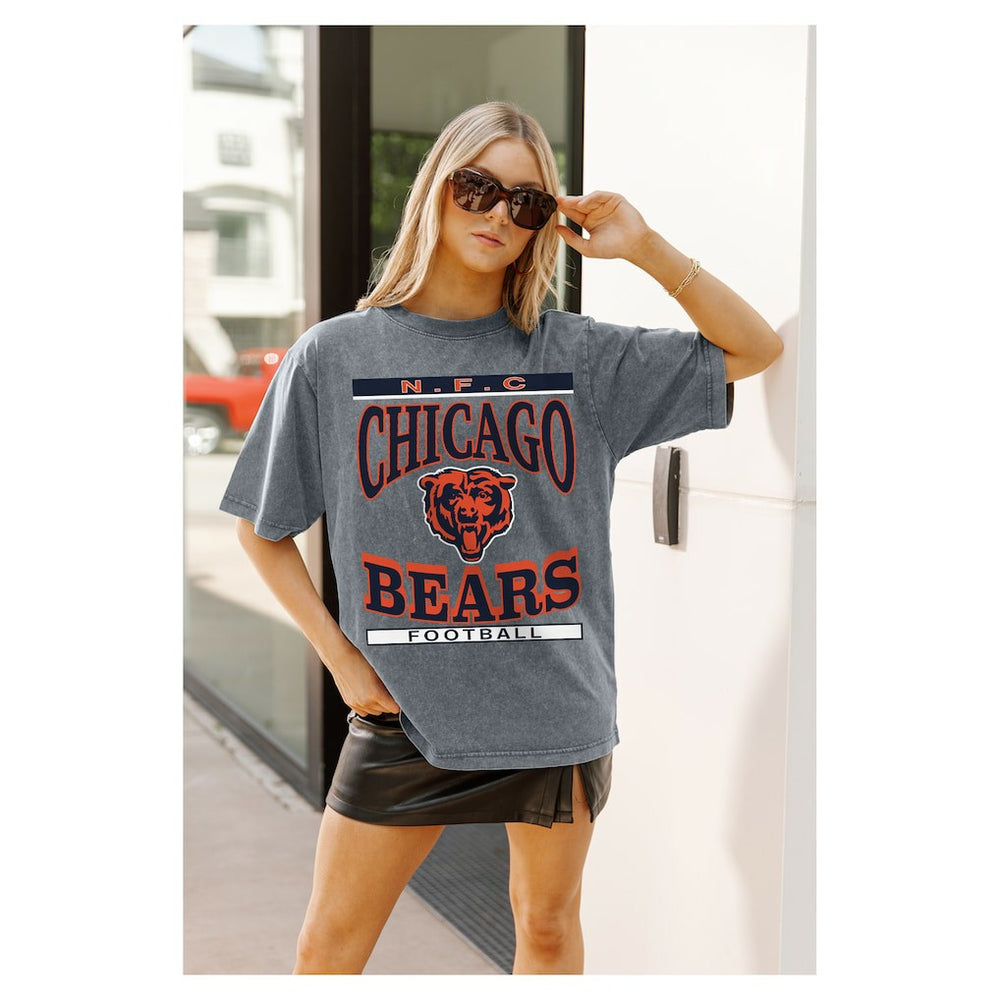 Chicago Bears Gameday Couture Women's Oversized Classic Grind Washed T-Shirt Gray | NFL