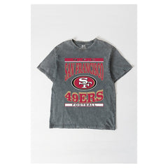 San Francisco 49ers Gameday Couture Women's Oversized Classic Grind Washed T-Shirt Gray | NFL