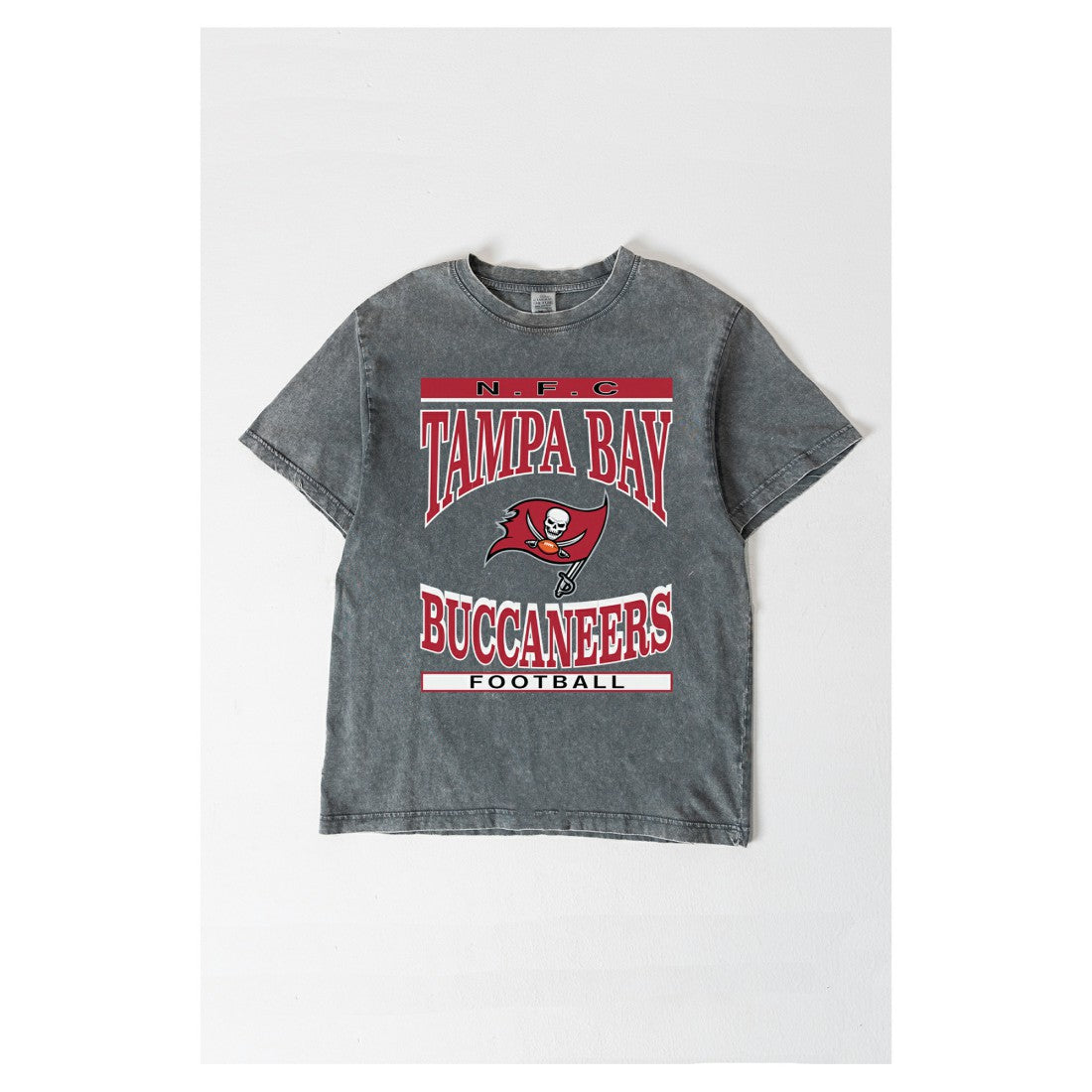 Tampa Bay Buccaneers Gameday Couture Women's Oversized Classic Grind Washed T-Shirt Gray | NFL