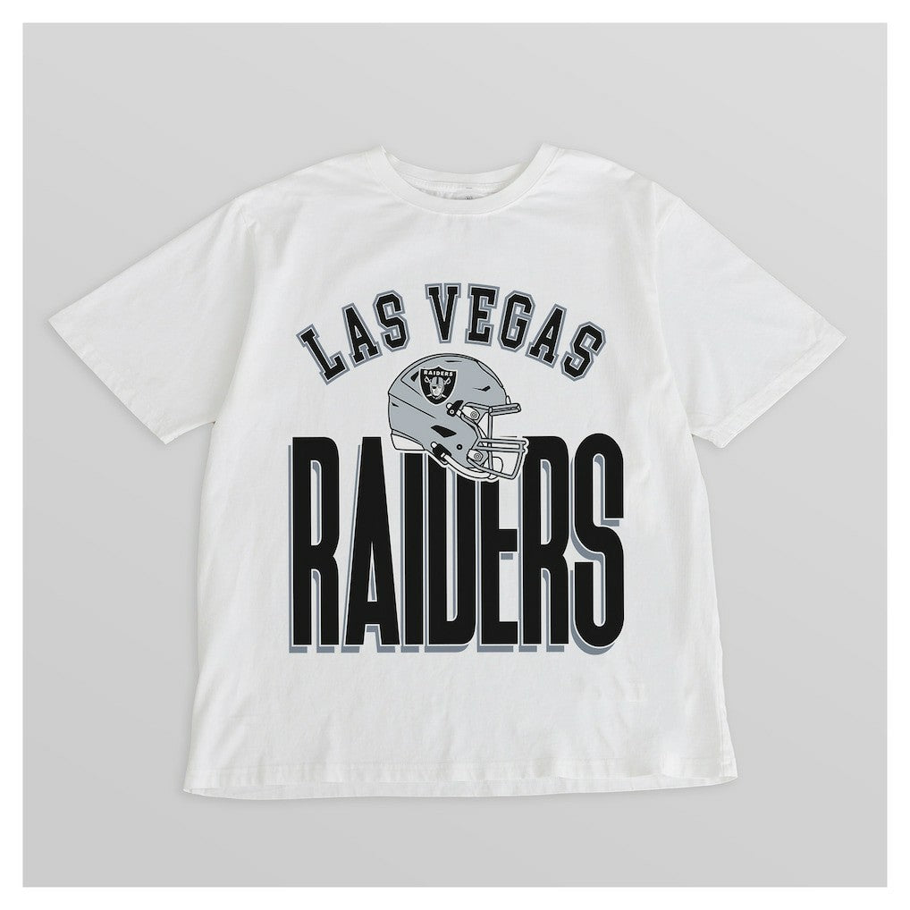 Las Vegas Raiders Gameday Couture Women's Oversized Classic Fierce Focus T-Shirt White | NFL