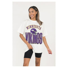 Minnesota Vikings Gameday Couture Women's Oversized Classic Fierce Focus T-Shirt White | NFL