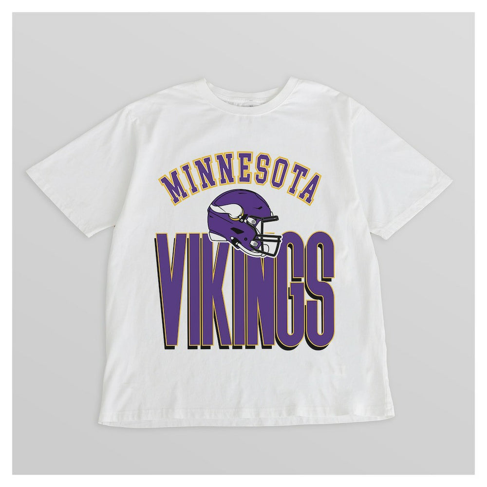 Minnesota Vikings Gameday Couture Women's Oversized Classic Fierce Focus T-Shirt White | NFL