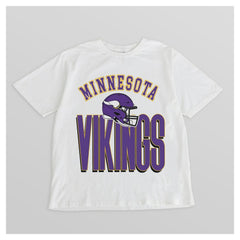 Minnesota Vikings Gameday Couture Women's Oversized Classic Fierce Focus T-Shirt White | NFL