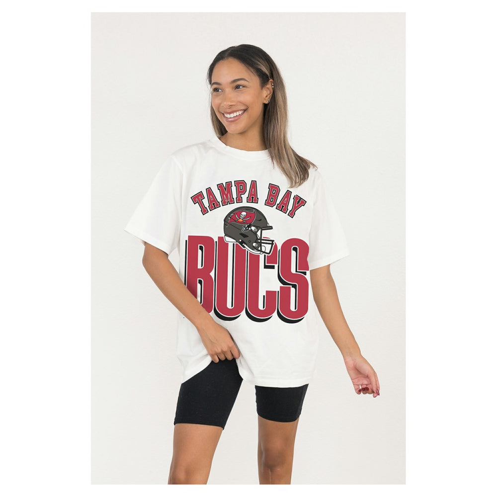 Tampa Bay Buccaneers Gameday Couture Women's Oversized Classic Fierce Focus T-Shirt White | NFL
