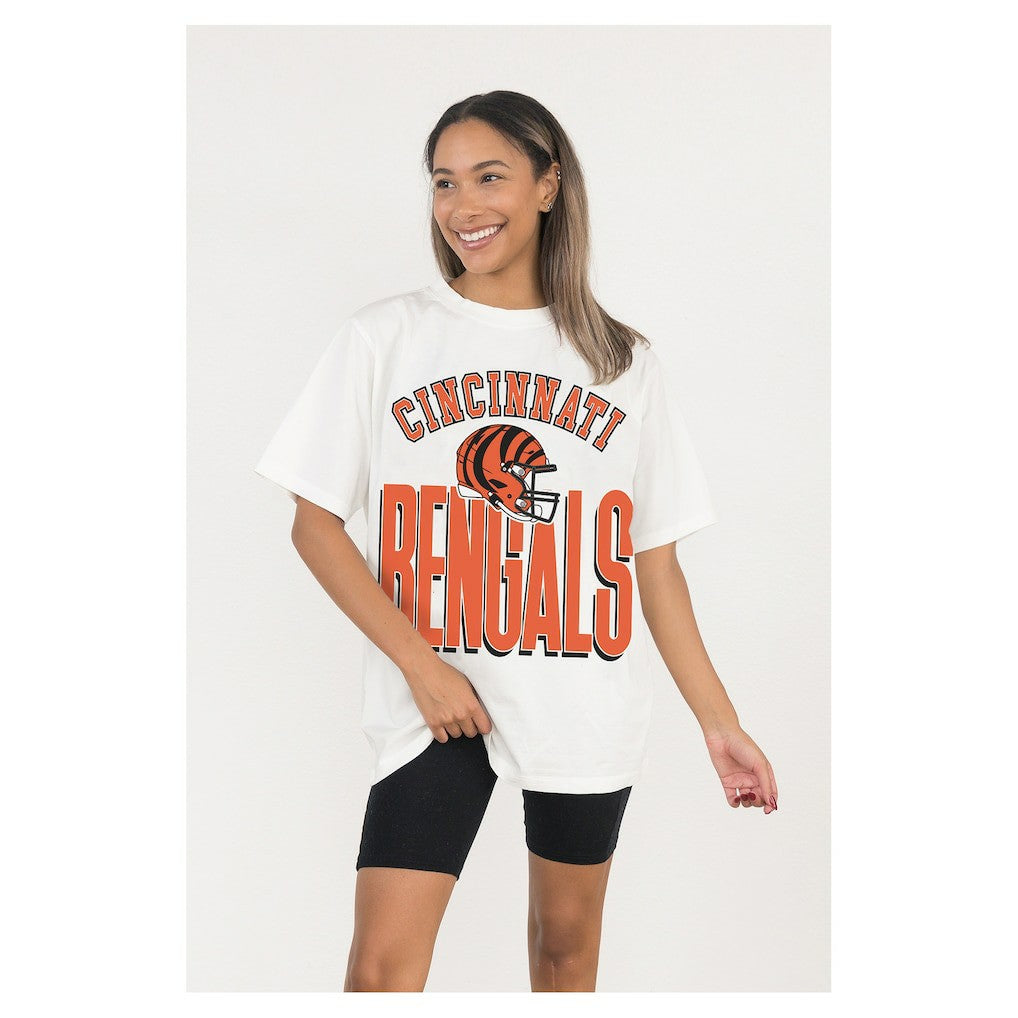 Cincinnati Bengals Gameday Couture Women's Oversized Classic Fierce Focus T-Shirt White | NFL