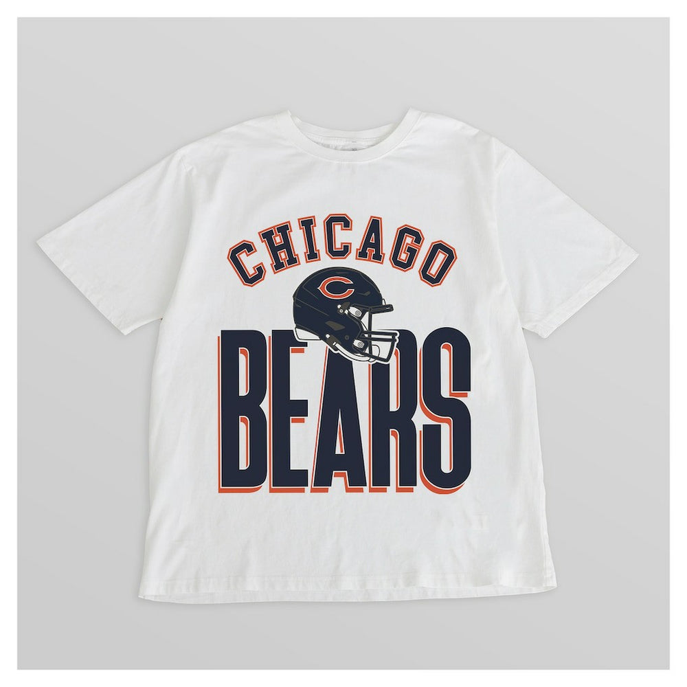 Chicago Bears Gameday Couture Women's Oversized Classic Fierce Focus T-Shirt White | NFL
