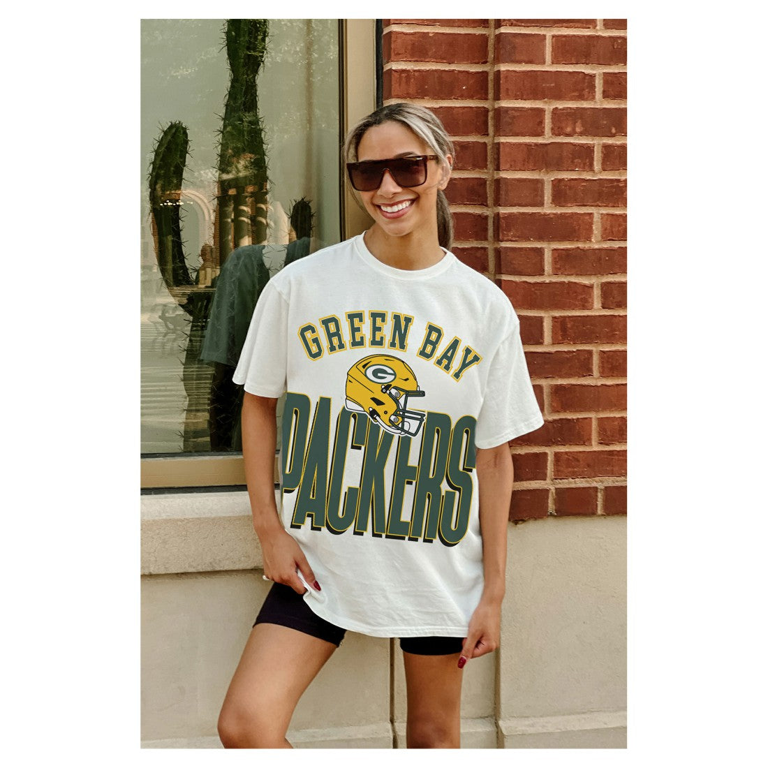 Green Bay Packers Gameday Couture Women's Oversized Classic Fierce Focus T-Shirt White | NFL