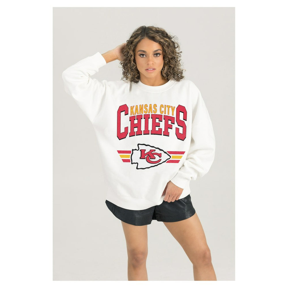 Kansas City Chiefs Gameday Couture Women's Swift Strike Premium Oversized Fleece Pullover Sweatshirt White | NFL