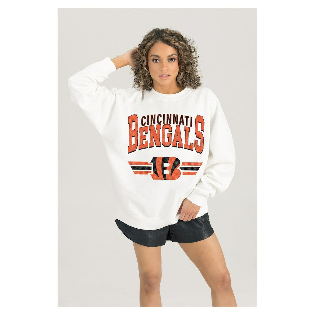Cincinnati Bengals Gameday Couture Women's Swift Strike Premium Oversized Fleece Pullover Sweatshirt White | NFL
