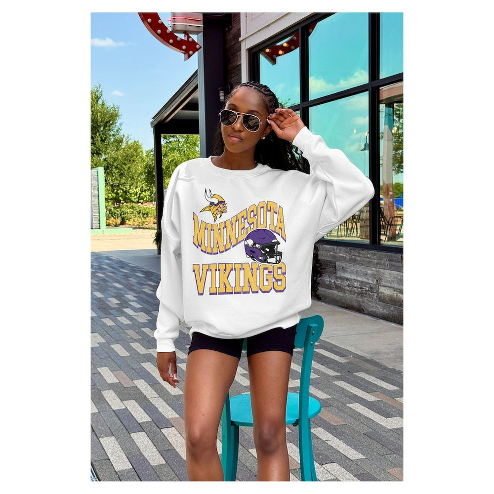 Minnesota Vikings Gameday Couture Women's Oversized Hard Earned Premium Fleece Pullover Sweatshirt White | NFL