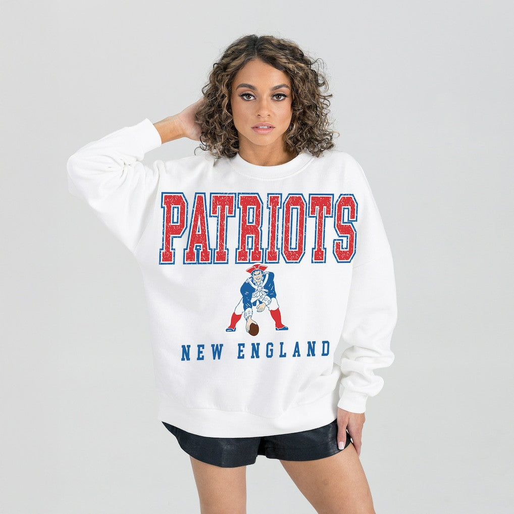 New England Patriots Gameday Couture Women's Classic Sunday Drives Oversized Premium Fleece Pullover Sweatshirt White | NFL
