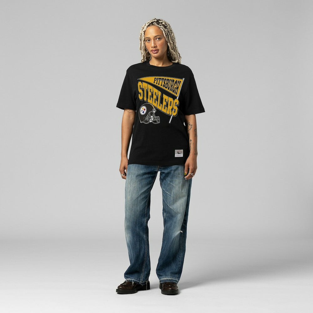 Pittsburgh Steelers Women's Team Dynamic Boyfriend T-Shirt Black | Mitchell & Ness
