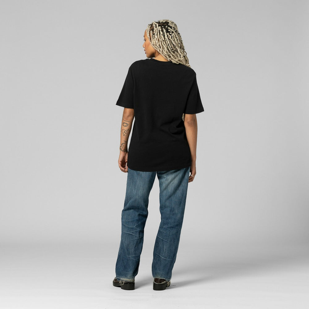 Tampa Bay Buccaneers Women's Team Dynamic Boyfriend T-Shirt Black | Mitchell & Ness