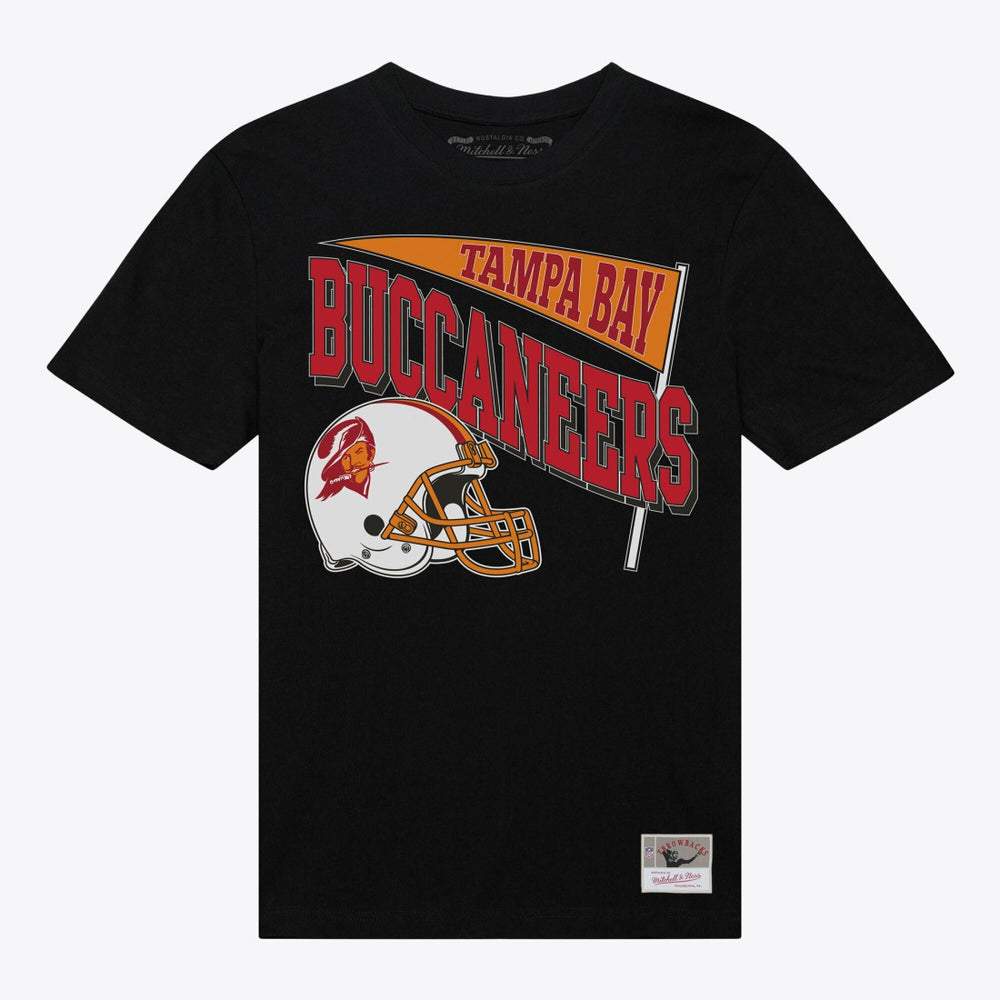 Tampa Bay Buccaneers Women's Team Dynamic Boyfriend T-Shirt Black | Mitchell & Ness