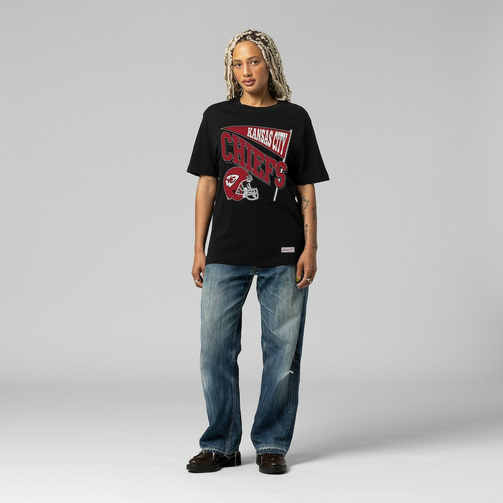 Kansas City Chiefs Women's Team Dynamic Boyfriend T-Shirt Black | Mitchell & Ness
