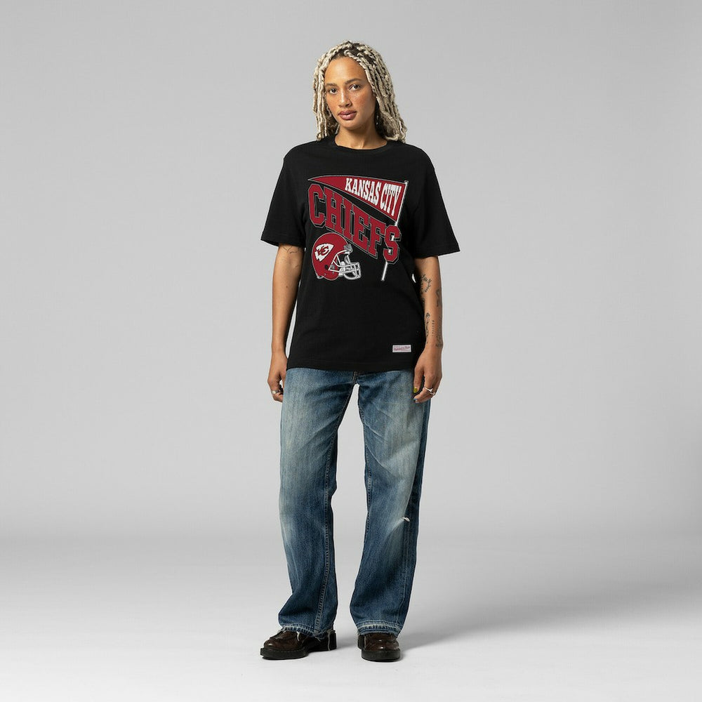 Kansas City Chiefs Women's Team Dynamic Boyfriend T-Shirt Black | Mitchell & Ness